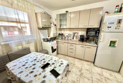 Apartament 2 camere, renovat, balcon inchis aproape de ? - 3