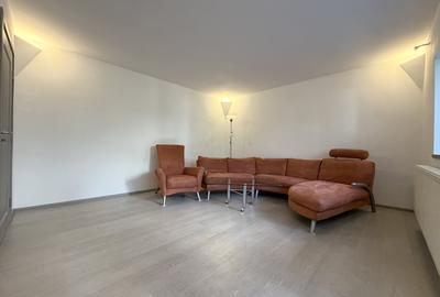 Apartament cu 3 camere decomandat în Aradului - 3