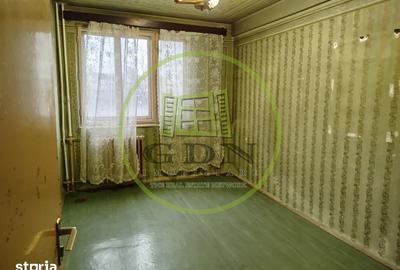 Apartament cu 4 camere semidecomandat în Decebal - 11