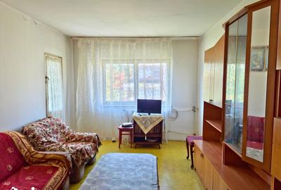 Apartament cu 2 camere decomandat în Traian - 4