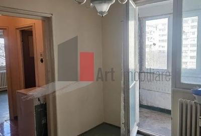 Apartament 3 camere Titan liceul Dante - 12
