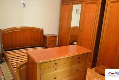 Apartament cu 3 camere decomandat în Aleea Carpați - 3