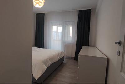Apartament cu 3 camere decomandat în Central - 2