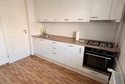 Apartament cu 2 camere decomandat, mobilat în Tei - 3