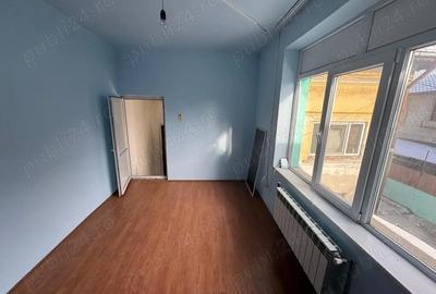 Casă cu Teren 360 Mp în Traian - 7