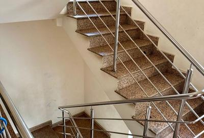 Apartament cu 3 camere decomandat în Fundeni - 14