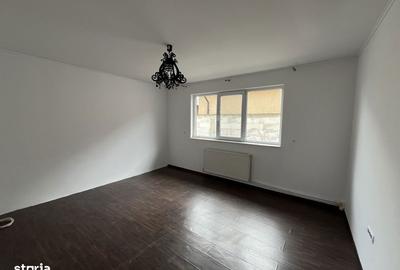 Casă cu 3 camere cu Canalizare în Valu lui Traian - 2