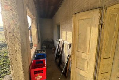 Casă cu 3 camere cu Teren 2500 Mp în Șindrești - 9