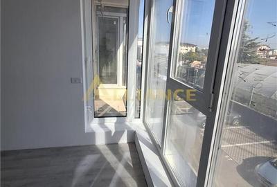 Apartament cu 3 camere decomandat în Central - 7