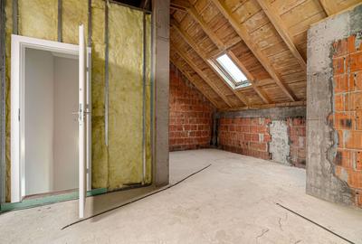 Casă cu 5 camere cu Canalizare în Giurgiului - 26