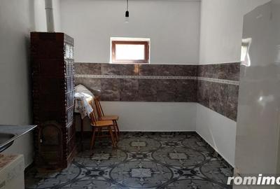 Casă cu Teren 1759 Mp în Fârdea - 3