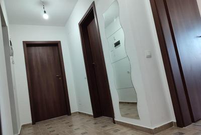 Apartament cu 3 camere, 70 MP - Metrou la 600 m - - 13