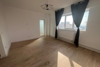 Apartament 3 camere Zona Balada - Foto Raduc - etaj 8/8 - 73 mp