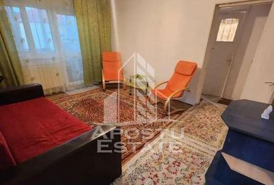 Apartament cu 2 camere,semidecomandat, centrala proprie, ...