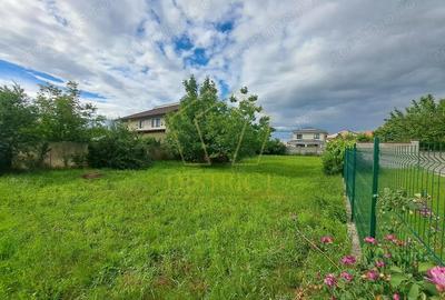 Teren de 600 mp, în Dumbrăvița