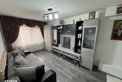 Apartament cu 4 camere decomandat în Micro 17 - 12