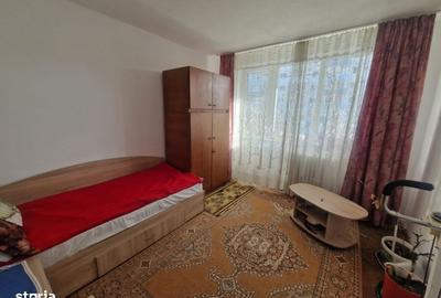 Apartament cu 4 camere decomandat, mobilat în Central - 2