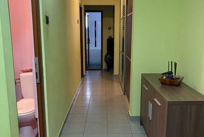 Apartament cu 3 camere decomandat în Central - 3