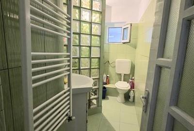 Apartament cu 2 camere decomandat în Central - 11