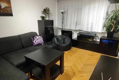 2 camere de vanzare in zona Pandurii - 3