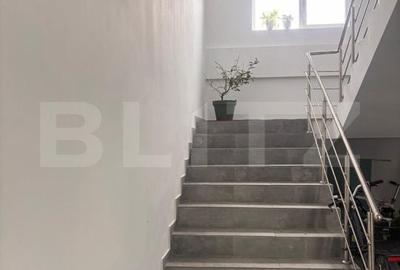 Apartament cu 3 camere în Răzvad - 3