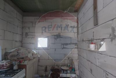 Casa noua de vanzare in Podoleni Neamt - 14