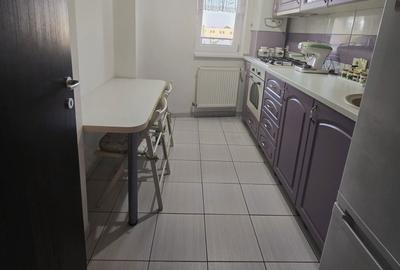 Apartament cu 2 camere decomandat în Titan - 2