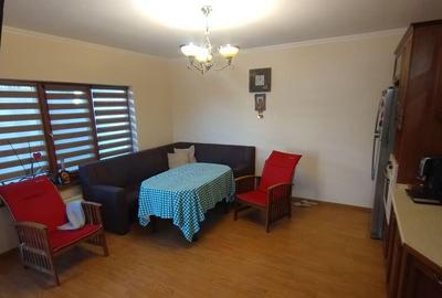 Casa caramida cu placa de beton, Valu lui Traian - 2