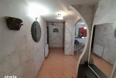 Apartament cu 3 camere decomandat, mobilat în Independenței - 9