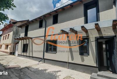 Casă cu 4 camere cu Canalizare în Valea Cetății - 6