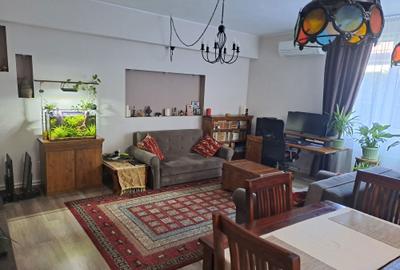 Apartament cu 3 camere decomandat în Roșu - 8