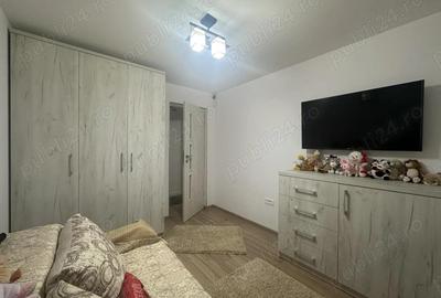 Agentia imobiliara VIGAFON vinde apartament 2 camere Malu Rosu - 3