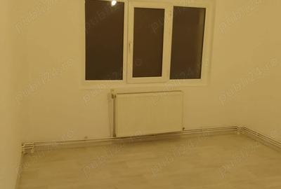 Apartament cu 3 camere decomandat în Zimbru - 2