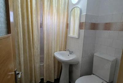 Apartament cu 3 camere semidecomandat în Geamăna - 6