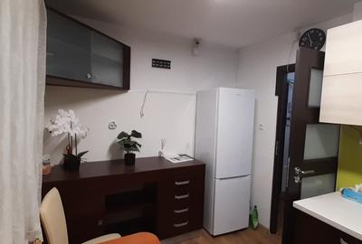 Apartament cu 3 camere decomandat, mobilat în Sebastian - 3