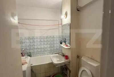 Apartament cu 2 camere, 60 mp, zona Catedrala - 1