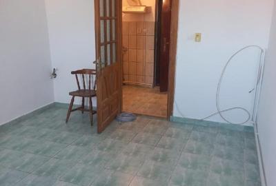 Garsonieră semidecomandată în Abator - 2