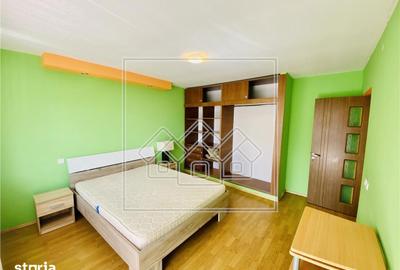 Apartament cu 3 camere semidecomandat în Turnișor - 3