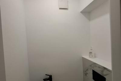 Apartament cu 3 camere semidecomandat, mobilat în Ultracentral - 16