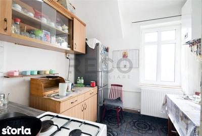 Apartament cu 3 camere decomandat în Central - 14