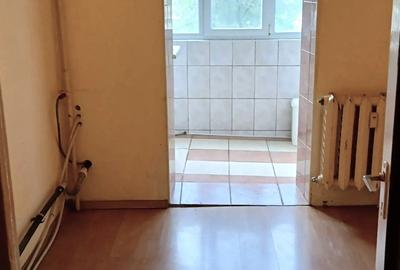 🏠 Apartament luminos cu 2 camere, decomandat – Etaj 1/4, Micro 17, Galați 🏠 Apartament luminos cu 2 camere, decomandat – Etaj 1/4, Micro 17, Galați - 3