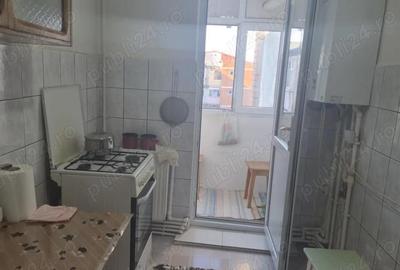 Apartament cu 3 camere decomandat în Micro 38 - 6