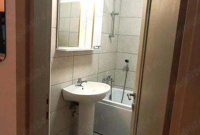 Garsonieră decomandată în Roșu - 3