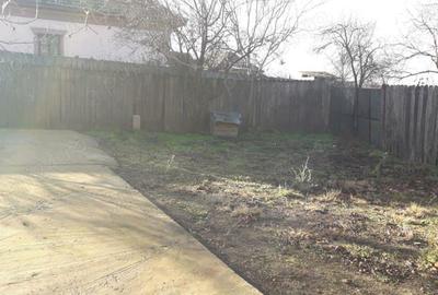 REZERVATA casa Com. Patulele, jud. Mehedin?i, cu 3000 mp curte - 2