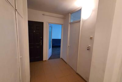 Apartament cu 2 camere decomandat în 1 Mai - 4