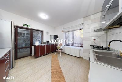 Casă cu 4 camere în Predeluț