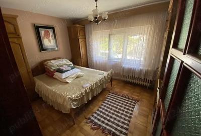Apartament cu 3 camere decomandat în Carei - 6