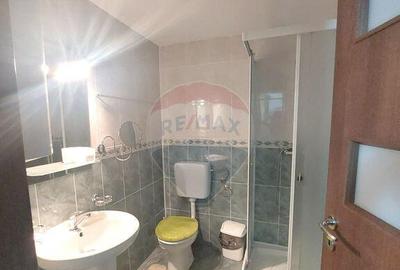 Casa / Vila cu 10 camere de vanzare in zona Central - 4