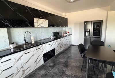 Apartament cu 3 camere decomandat în Central - 4