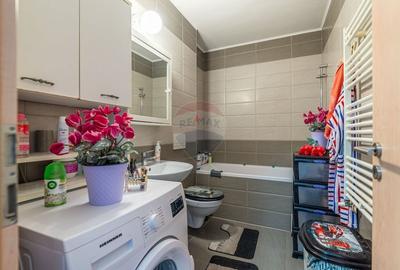 Apartament cu 2 camere decomandat, mobilat în Tractorul - 5